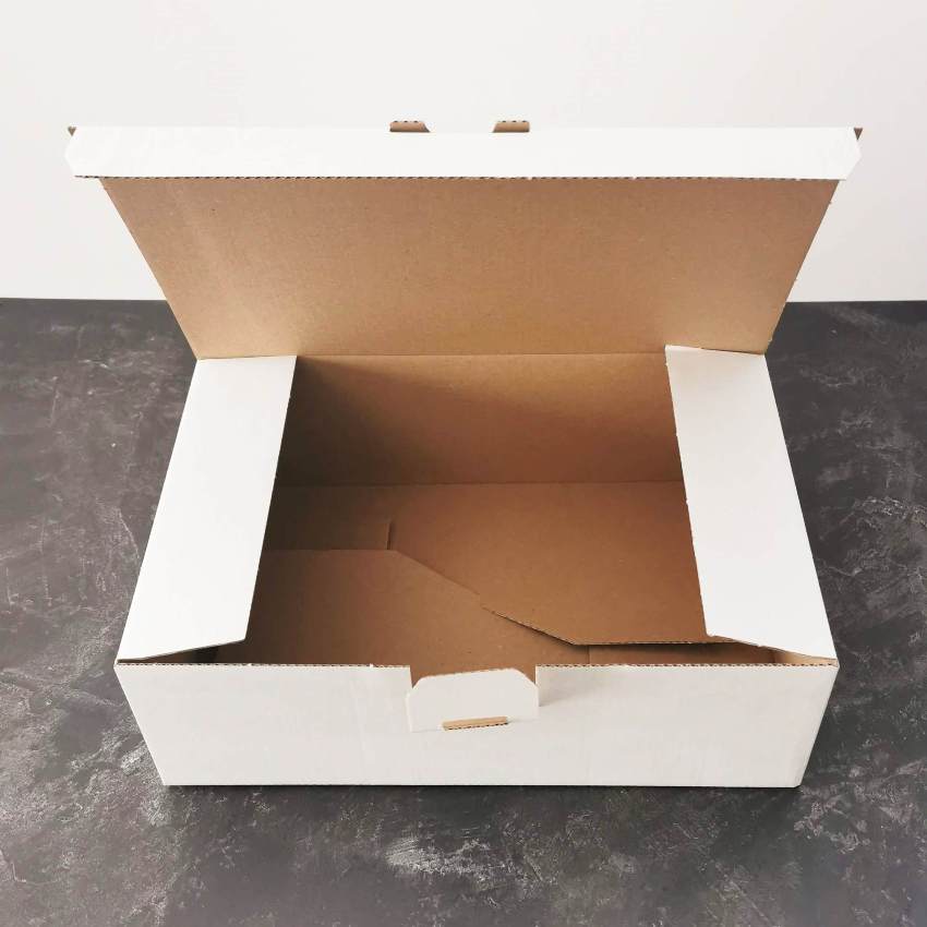 Shipping boxes with automatic bottom (easy fold)- white
 