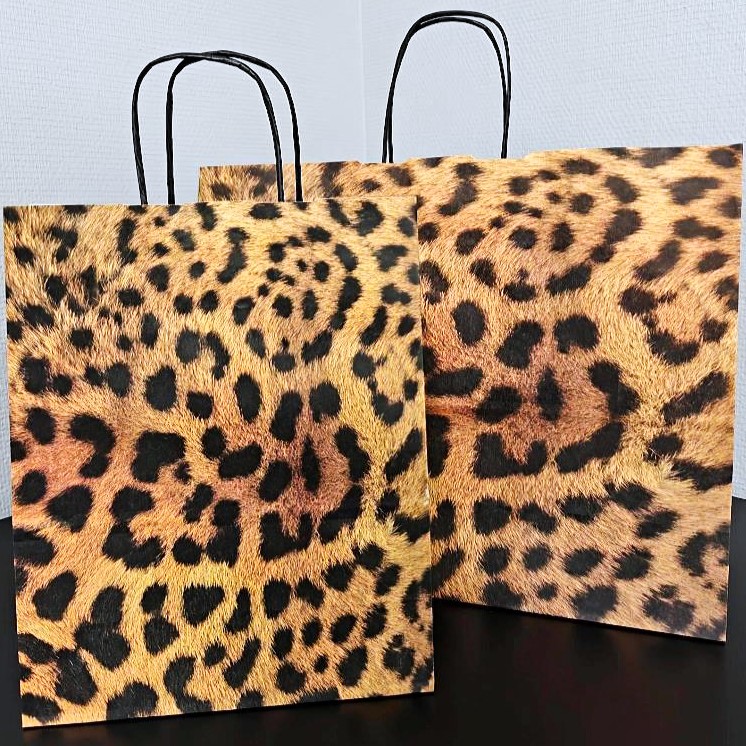 Paper carrier bags with twisted handles - leopard print
 